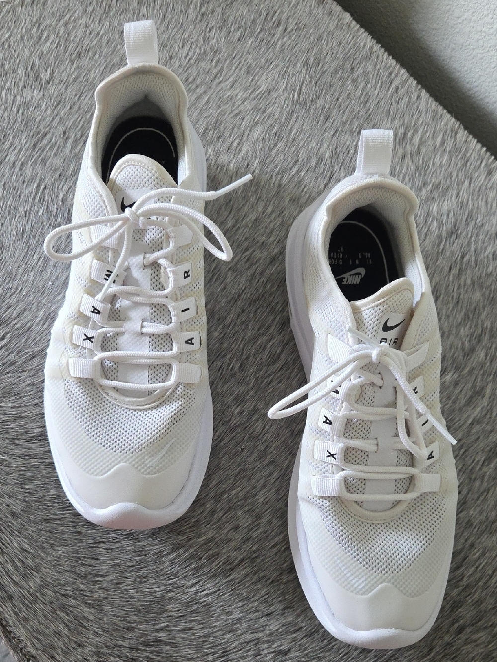 Nike Air Max Axis White Lifestyle Sneakers Women's Size 8 | AA2168-100 - Picture 10 of 16